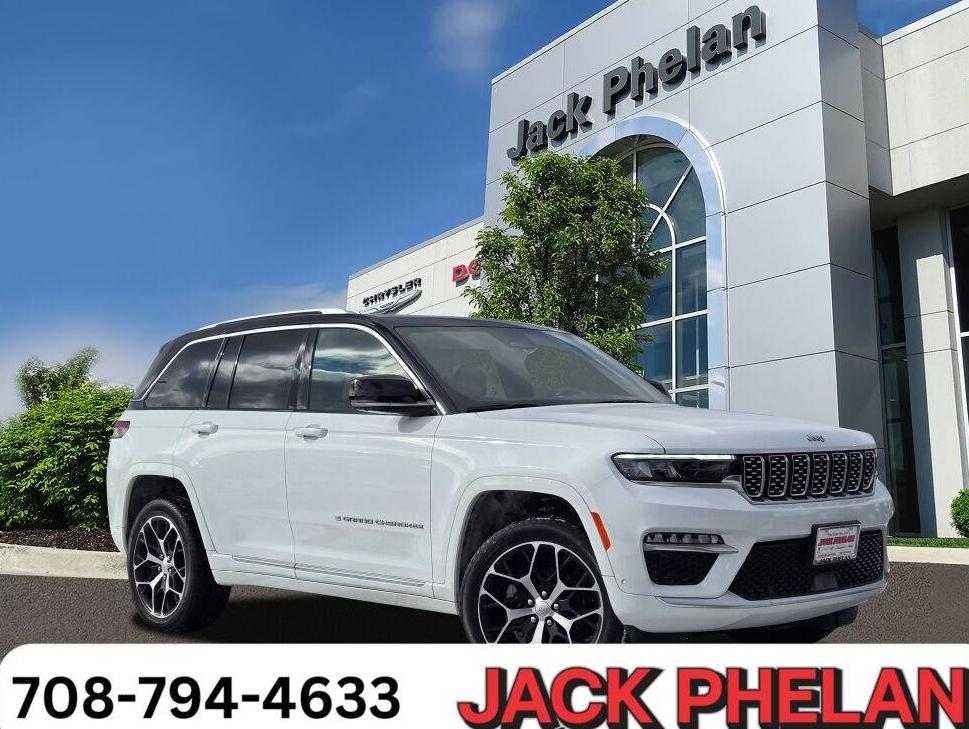 JEEP GRAND CHEROKEE 2023 1C4RJHEG3P8108293 image